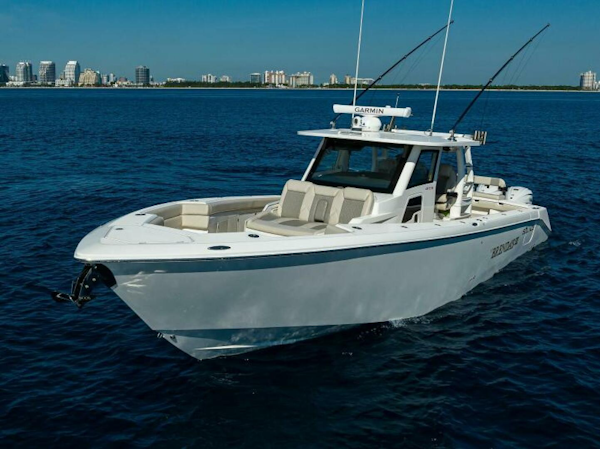 Solace-Center Console 2021-41 Solace 2021 Fort Lauderdale-Florida-United States-Solace 41 Profile-6254242