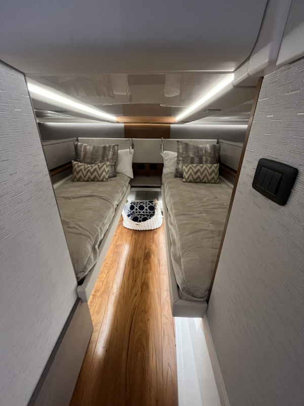 Tiara Yachts-48 LS 2023-SASSY III Bay Harbor-Michigan-United States-6254613