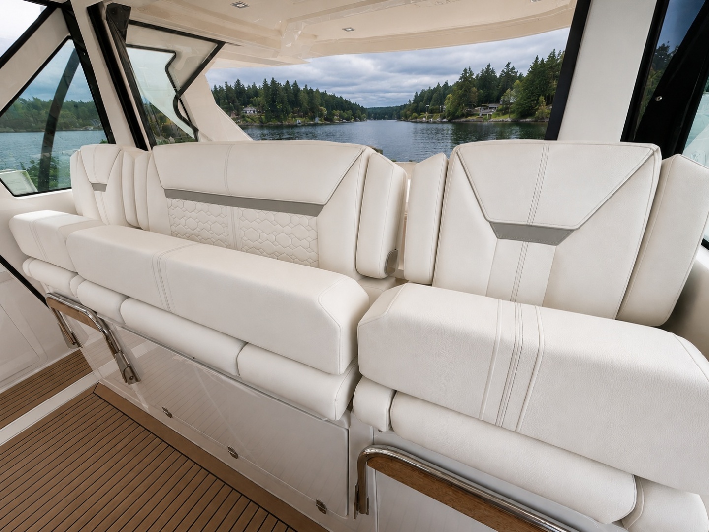 Tiara Yachts-48 LS 2023-SASSY III Bay Harbor-Michigan-United States-6254611 | Thumbnail