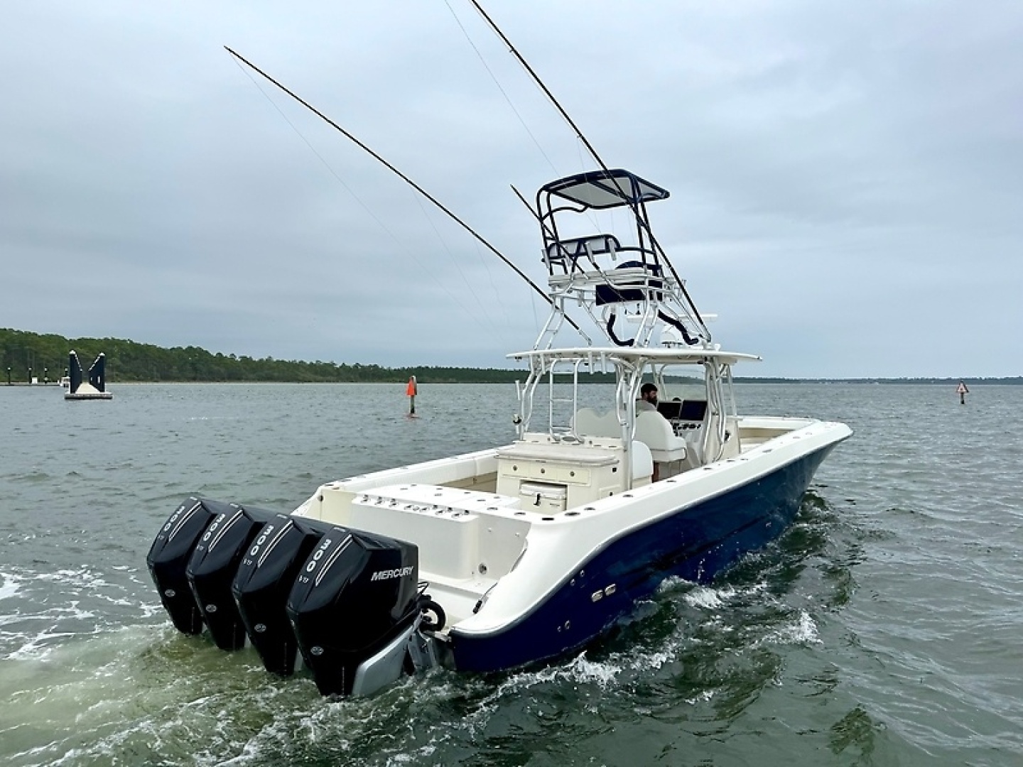 Hydra-Sports-Vector 4100CC 2009 -Orange Beach-Alabama-United States-0005734495-6256613 | Thumbnail