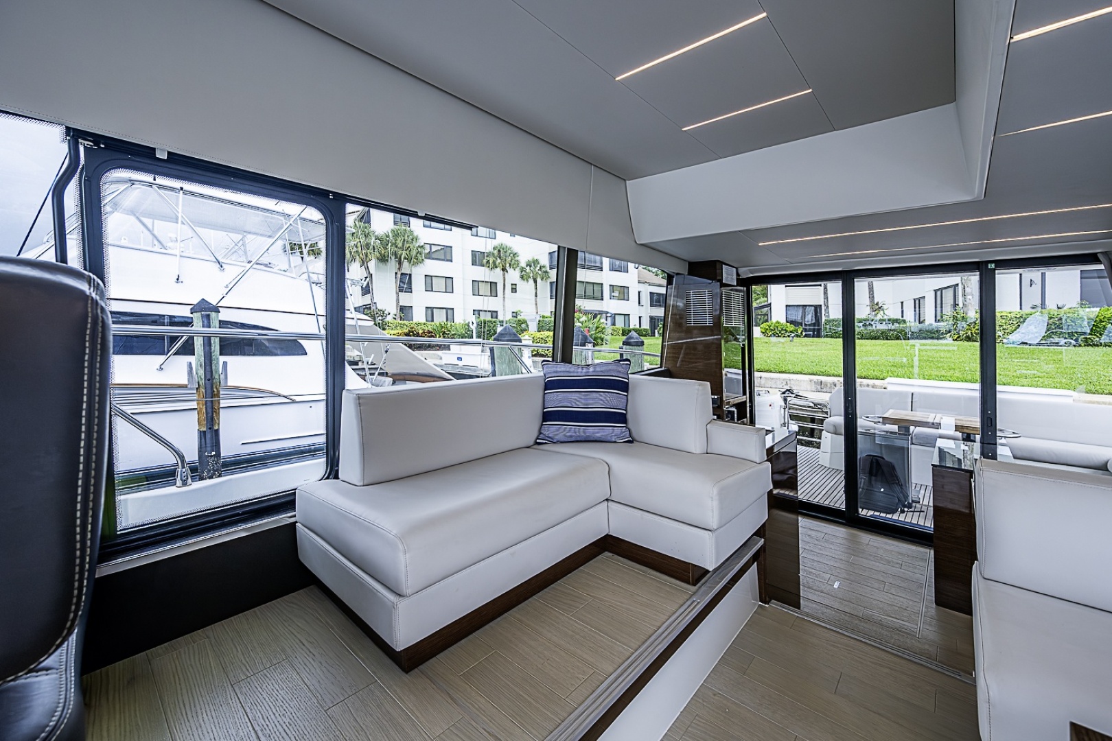 Prestige-520 2021-SIMMER DOWN Palm Beach Gardens-Florida-United States-6256981 | Thumbnail