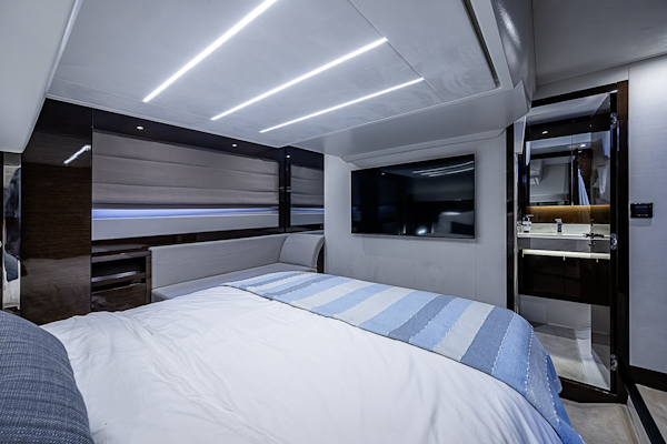 Prestige-520 2021-SIMMER DOWN Palm Beach Gardens-Florida-United States-6256968