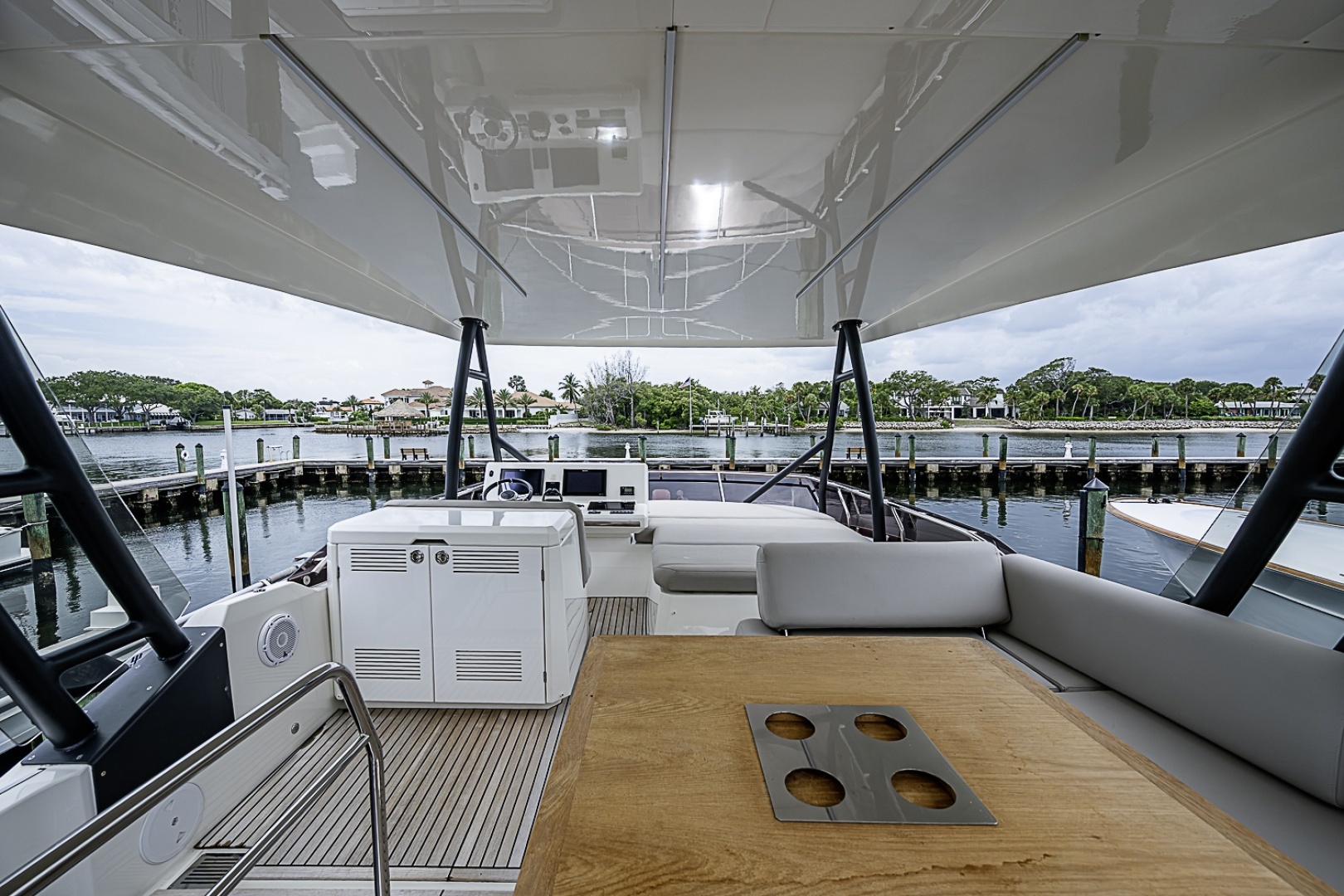 Prestige-520 2021-SIMMER DOWN Palm Beach Gardens-Florida-United States-6256955 | Thumbnail