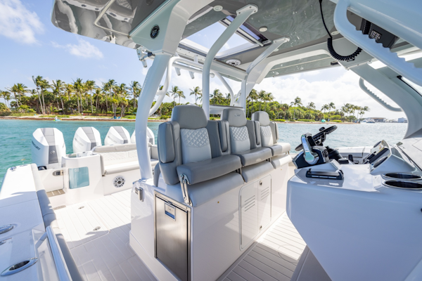 Scout-400 LXF 2024 -North Palm Beach-Florida-United States-6257519