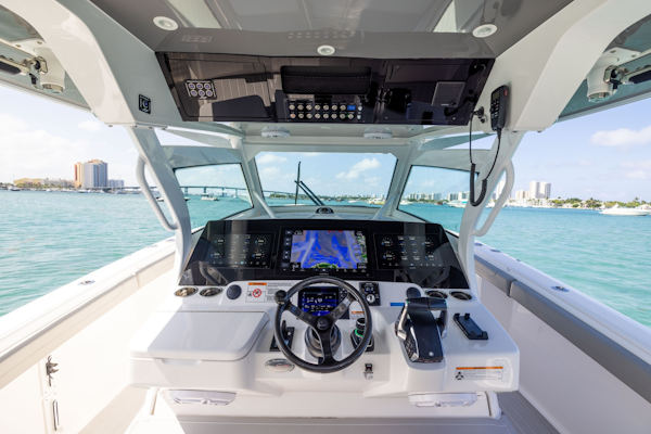 Scout-400 LXF 2024 -North Palm Beach-Florida-United States-6257515