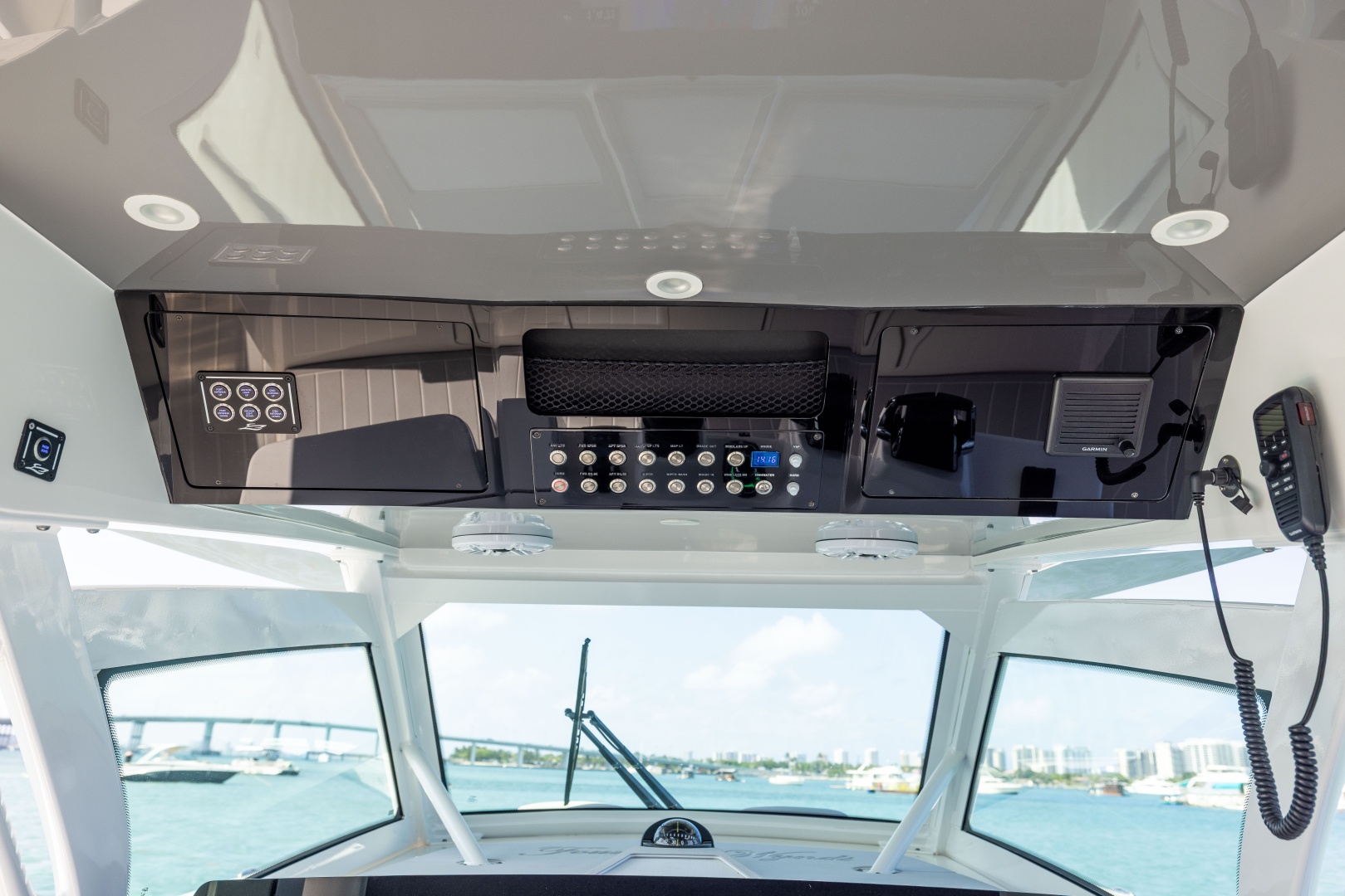 Scout-400 LXF 2024 -North Palm Beach-Florida-United States-6257517 | Thumbnail