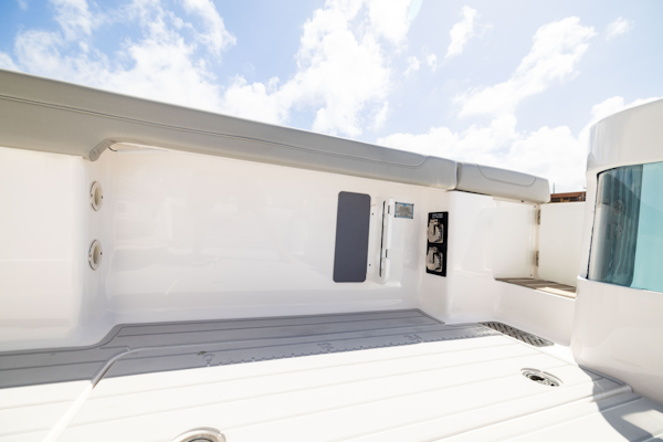 Scout-400 LXF 2024 -North Palm Beach-Florida-United States-6257531
