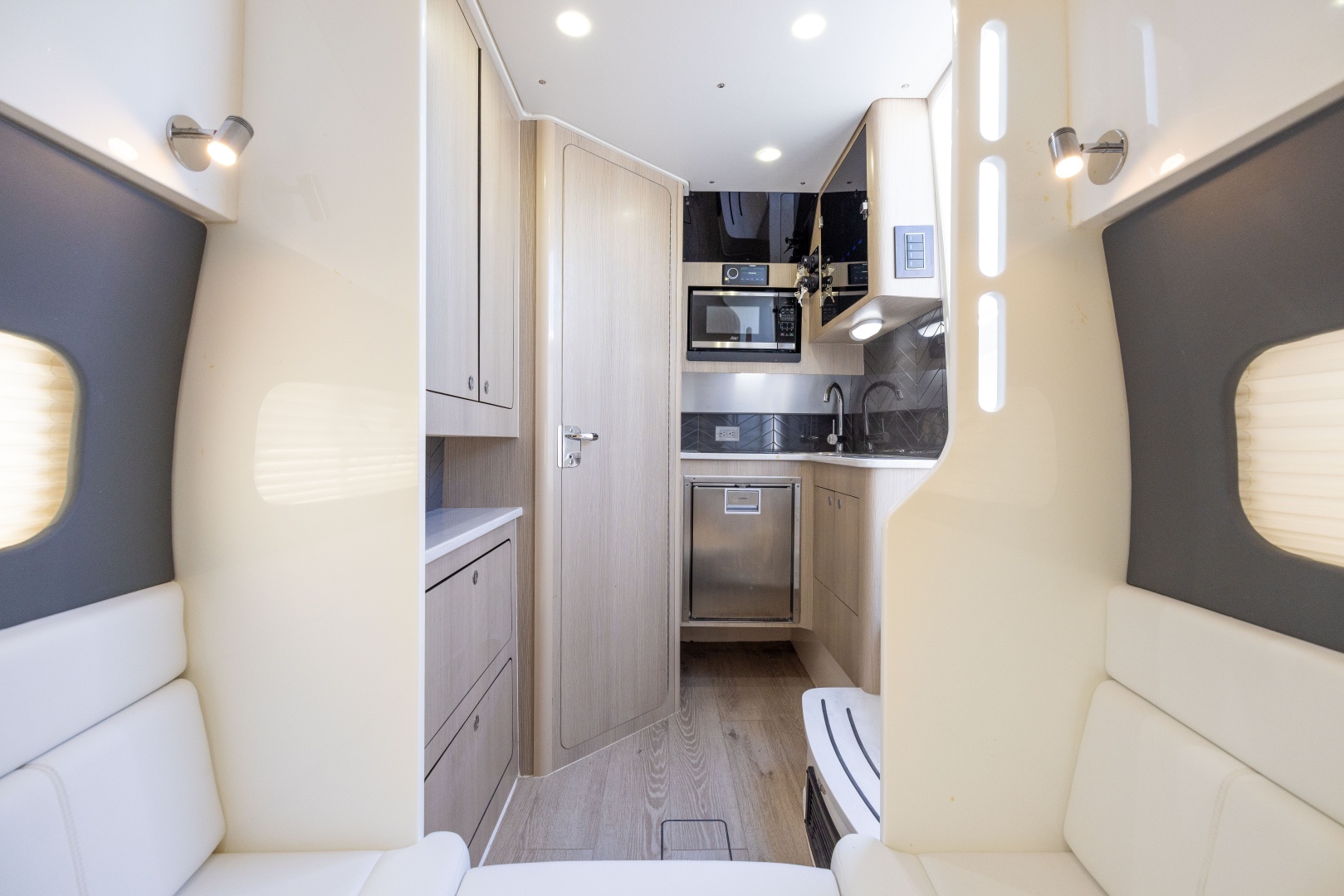Scout-400 LXF 2024 -North Palm Beach-Florida-United States-6257539 | Thumbnail