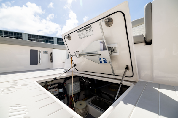 Scout-400 LXF 2024 -North Palm Beach-Florida-United States-6257533