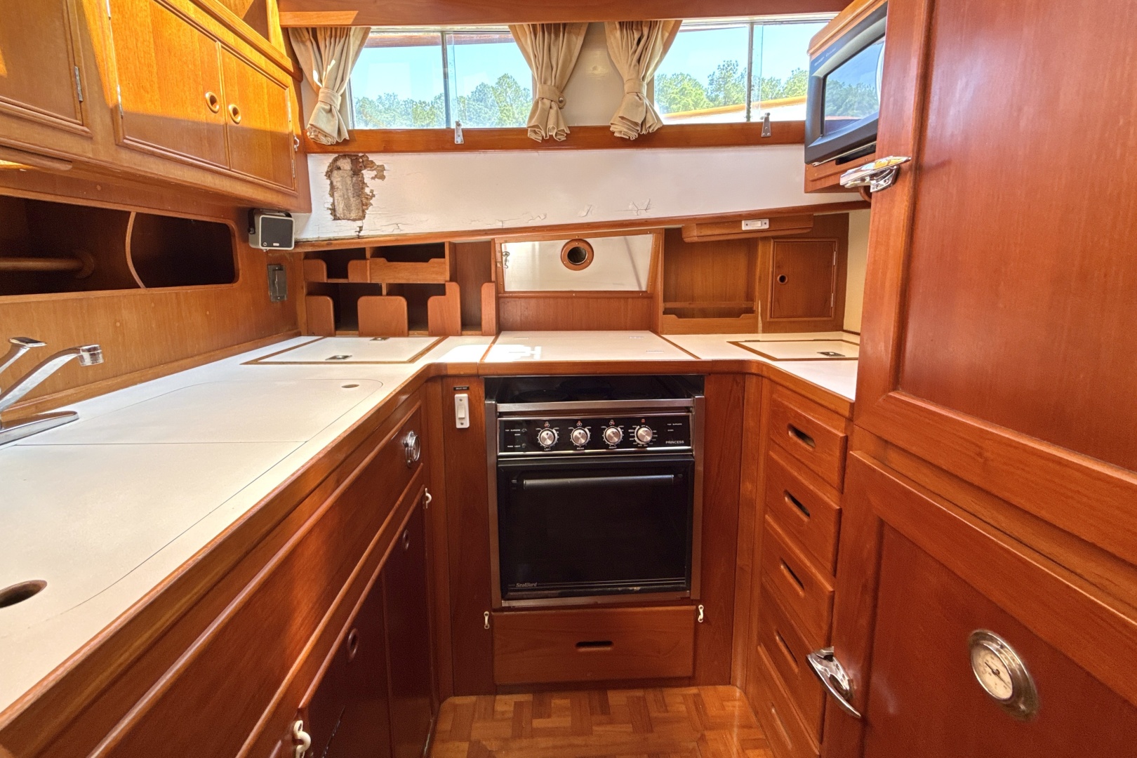 Grand Banks-46 Classic 1990-GRAND JOUR Chesapeake-Virginia-United States-Galley-6257753 | Thumbnail
