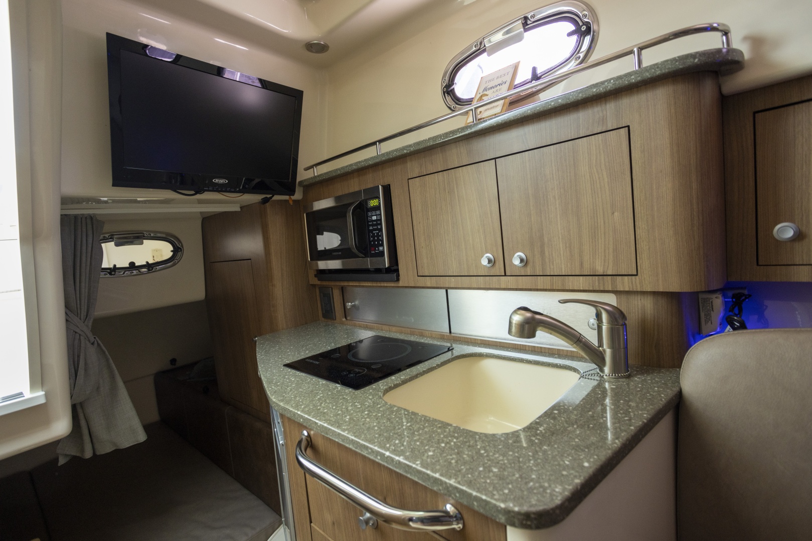 Boston Whaler-315 Conquest 2014 -Miami-Florida-United States-6259792 | Thumbnail