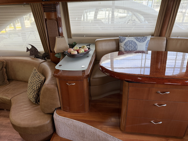 Sea Ray-550 SEDAN BRIDGE 2005 -Lake Ozark-Missouri-United States-6260910