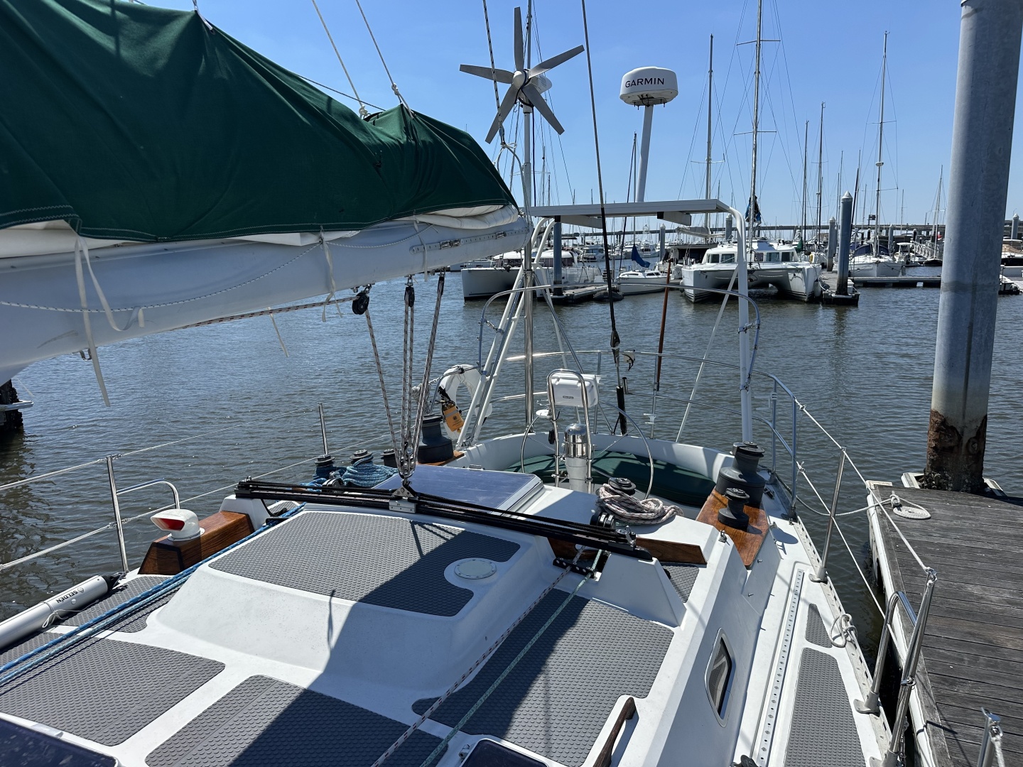 Nordic-44 1983-Seraphina Charleston-South Carolina-United States-6260955 | Thumbnail
