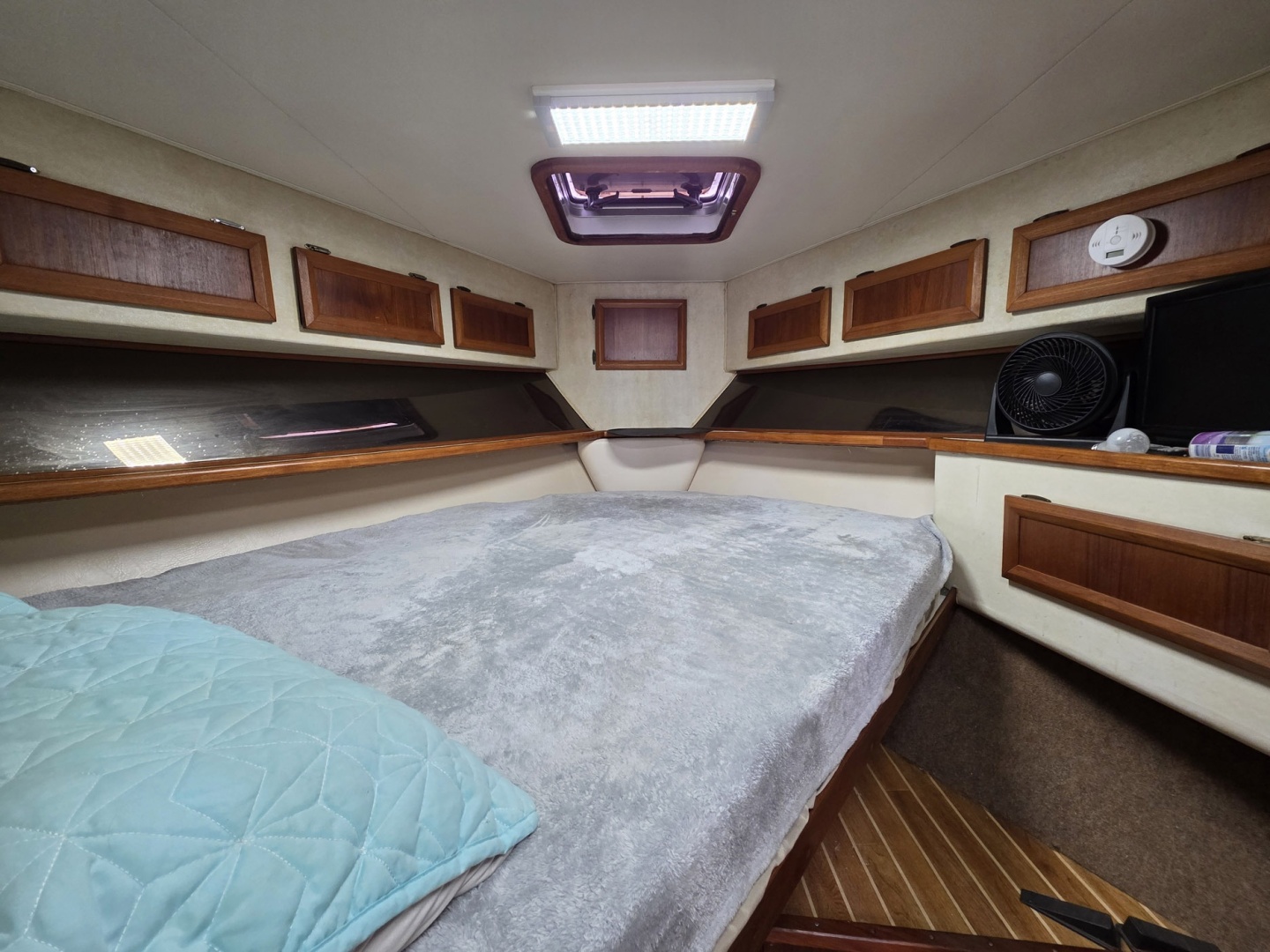 Topaz-Royale 1990-Ventus Fort Lauderdale-Florida-United States-6261840 | Thumbnail