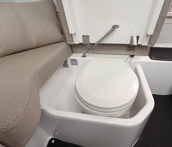 Axopar-37 XC Cross Cabin 2021 -Clinton-Connecticut-United States-6263980