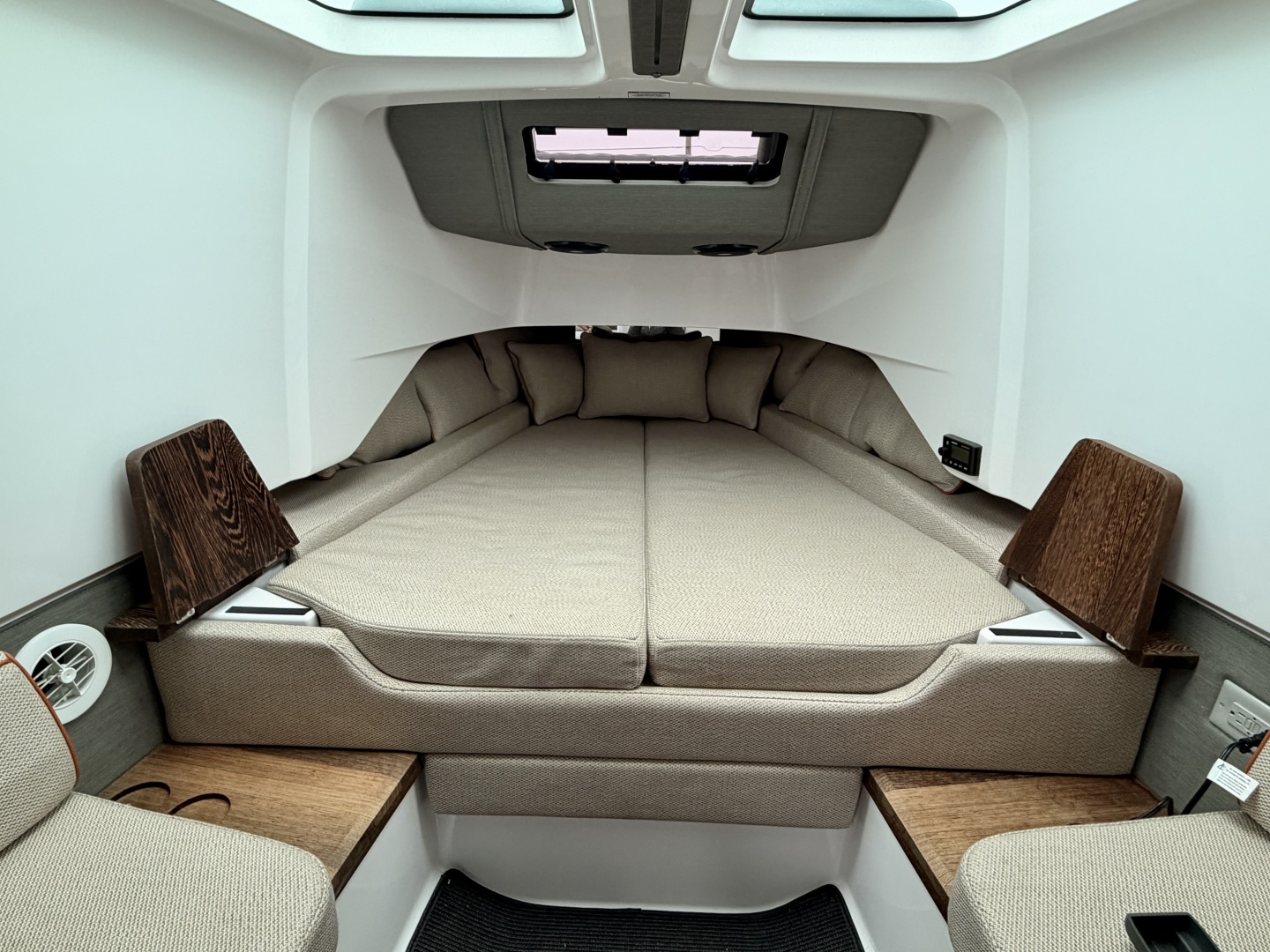 Axopar-37 XC Cross Cabin 2021 -Clinton-Connecticut-United States-6263978 | Thumbnail