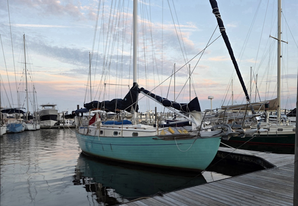 Tayana-37 1982 -New Bern-North Carolina-United States-6332338
