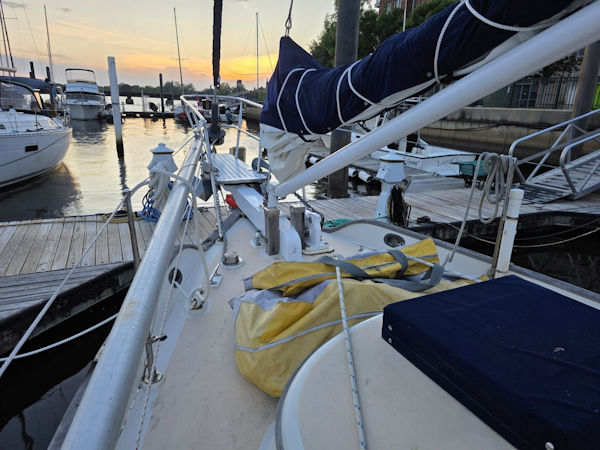 Tayana-37 1982 -New Bern-North Carolina-United States-6332343