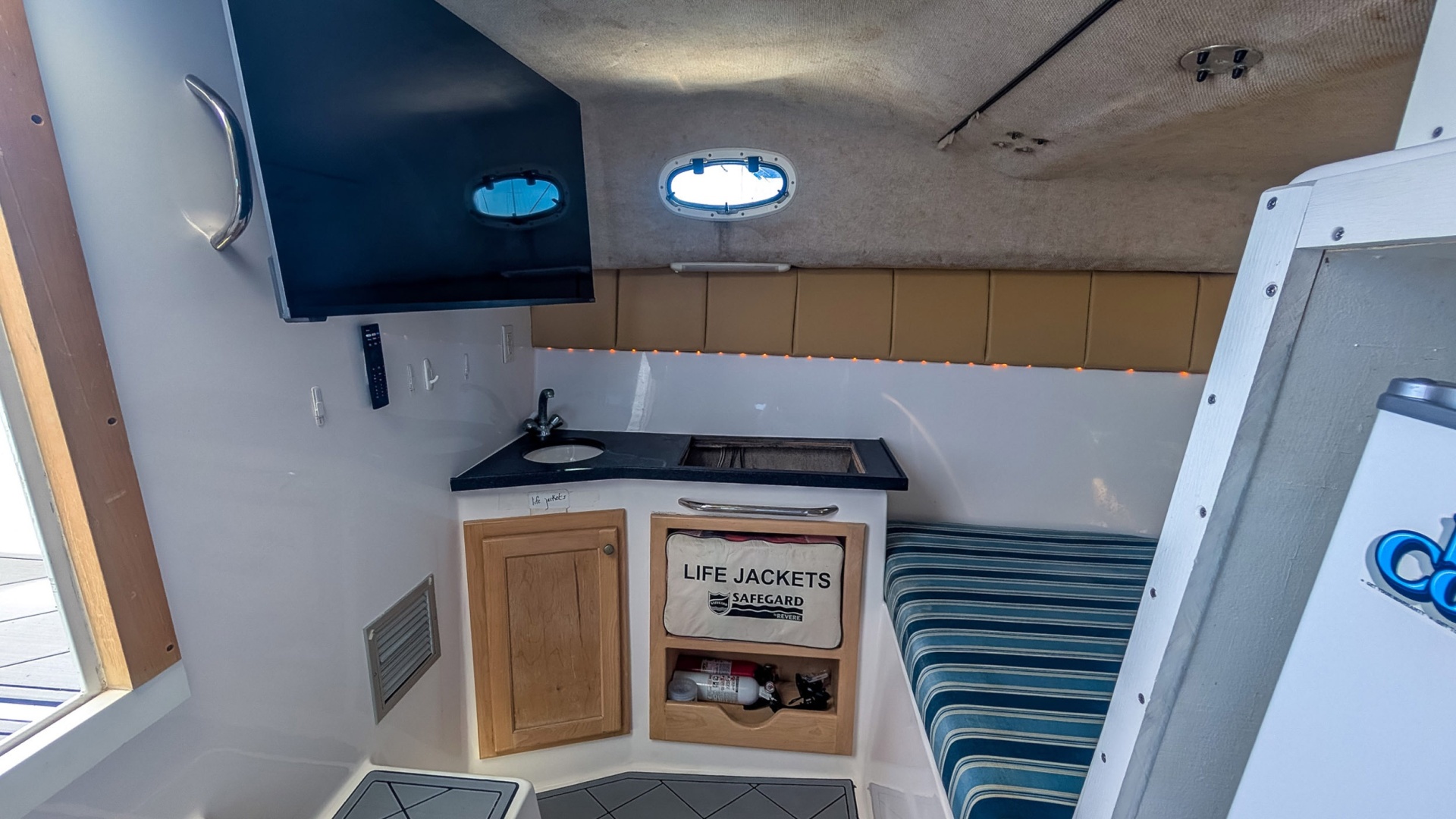 Sumerset-Houseboat 1993 -Charlestown-Massachusetts-United States-6518389 | Thumbnail