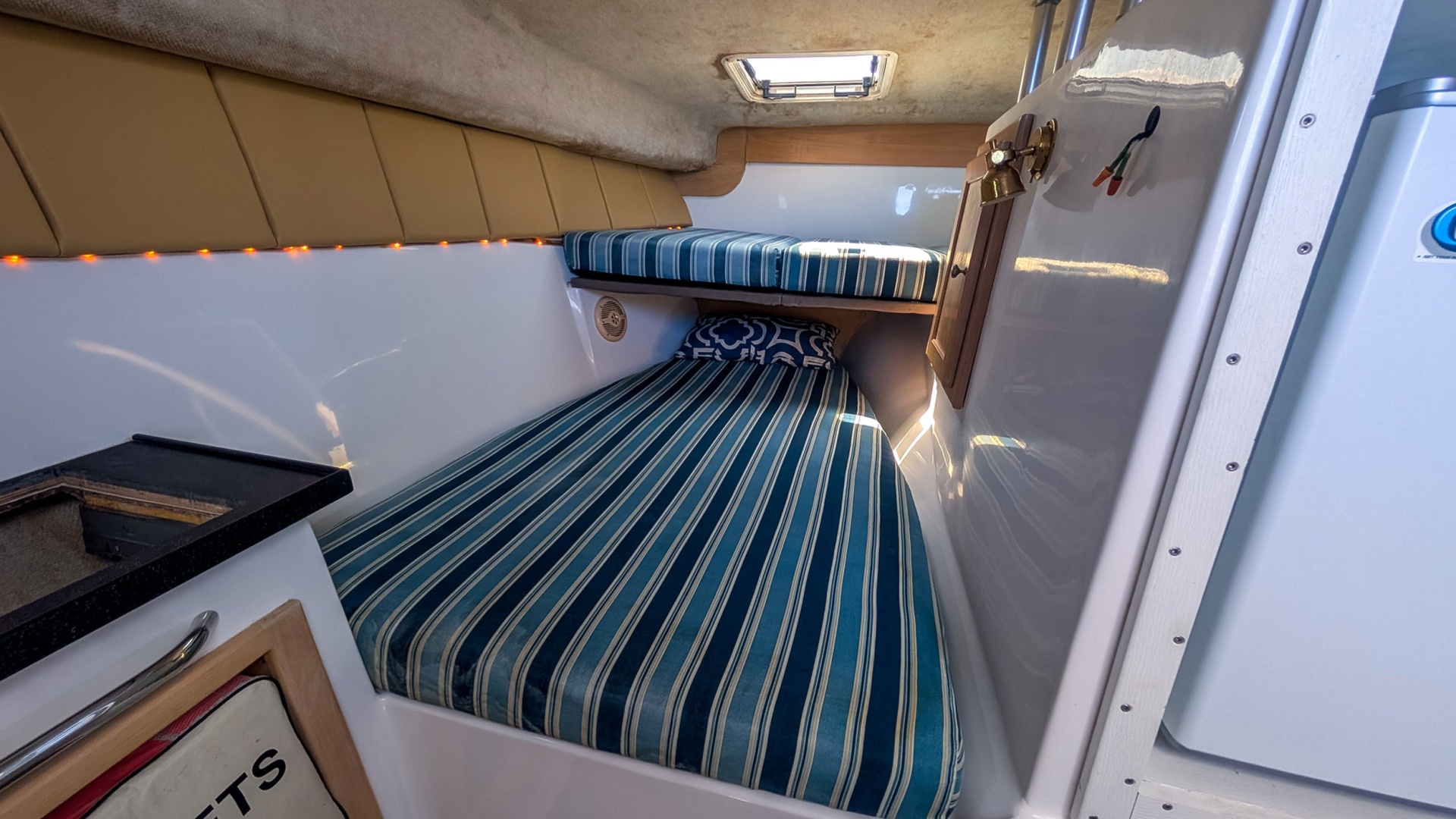 Sumerset-Houseboat 1993 -Charlestown-Massachusetts-United States-6518386 | Thumbnail