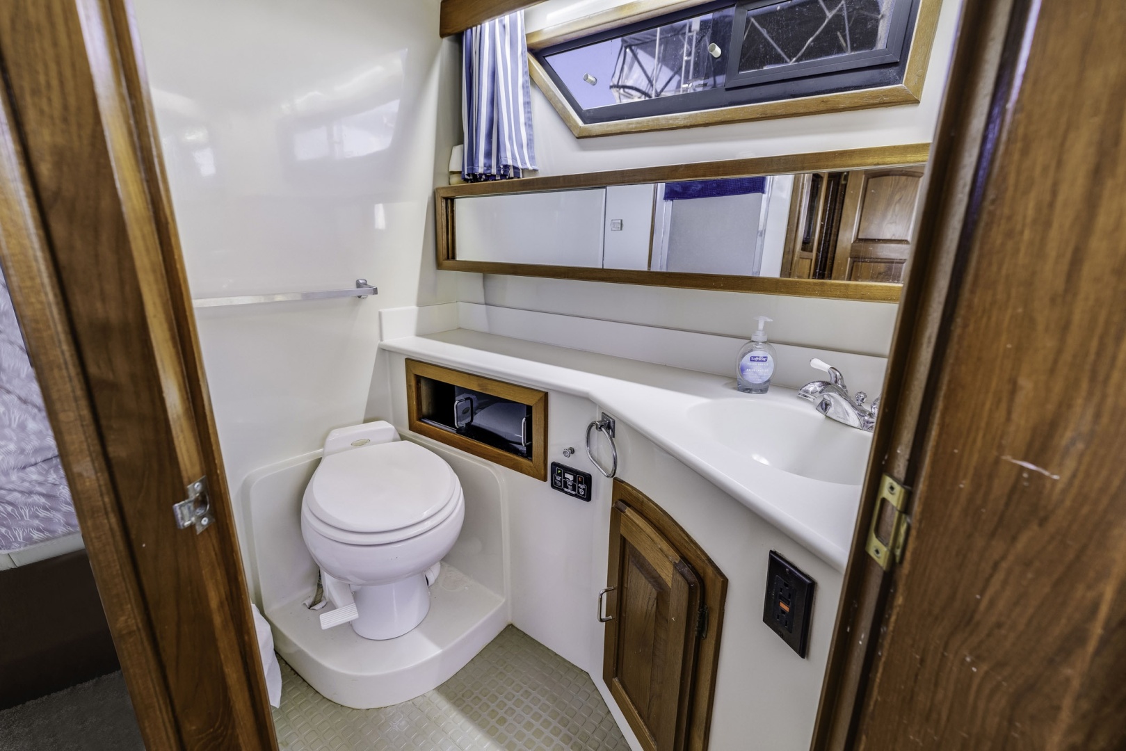 Californian-45 Motor Yacht 1989-Cady Girl Charleston-South Carolina-United States-6756158 | Thumbnail