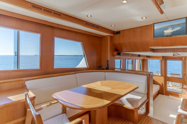 Grand Banks-59 Aleutian RP 2008-TINTAGEL Long Beach-California-United States-2008 Grand Banks 59 Aleutian RP TINTAGEL: Salon with Dining Area-6921102