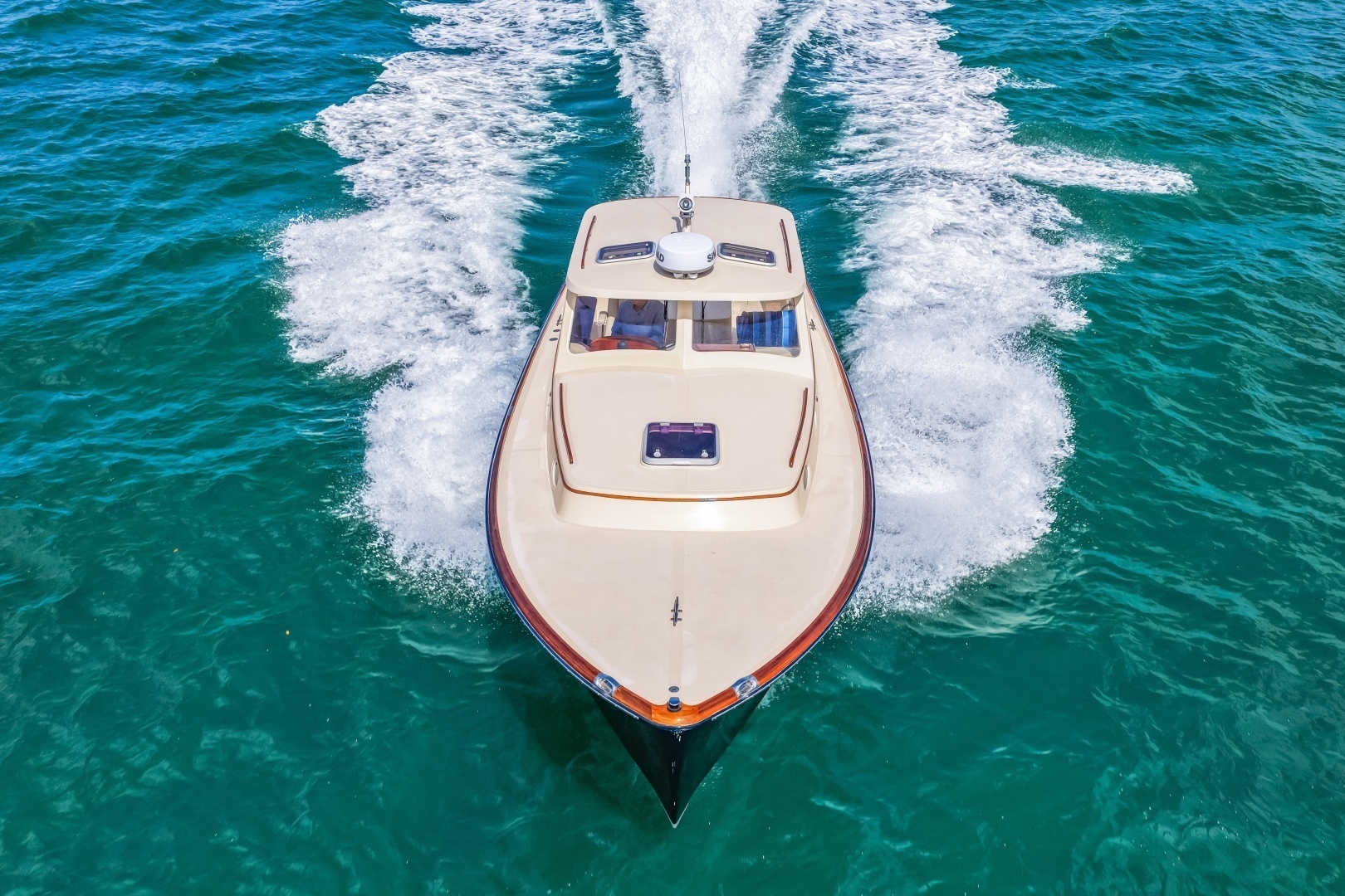 Hinckley-Picnic Boat 36 1998-Saddle Up Sarasota-Florida-United States-1998 36 Hinckley Picnic Boat Running Shot-6310512 | Thumbnail