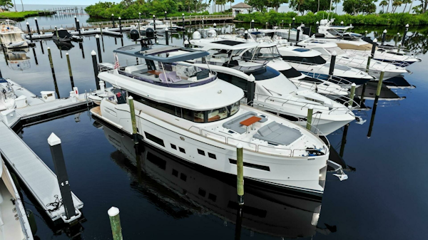 Sirena-64-MY 2021-Destin-E Fort Myers-Florida-United States-2021 Sirena 64 DESTIN-E Profile-6800158