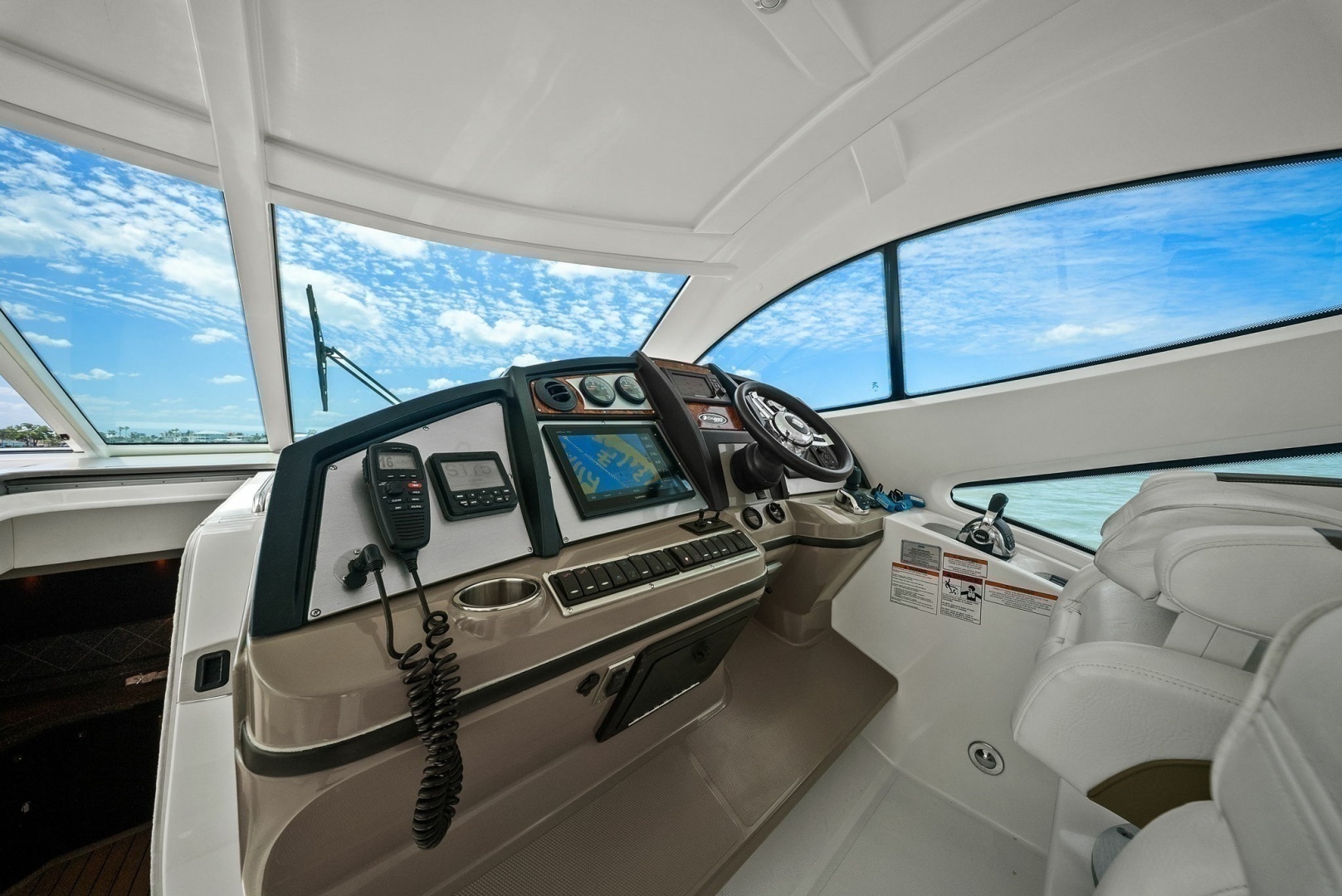 Cruisers Yachts-540 Coupe 2012-Sea Casa III St. Petersburg-Florida-United States-2012 Cruiser Yachts 54 Cantius  Helm-6333989 | Thumbnail