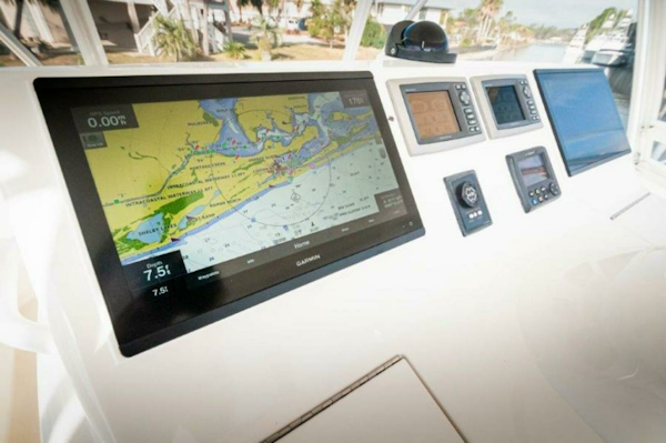 Viking-42 Convertible 2012-Gamester Orange Beach-Alabama-United States-2012 Viking 42 Convertible Helm 5-6869765