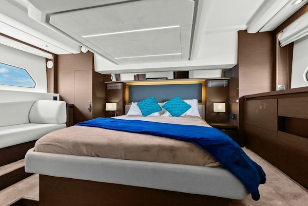 Prestige-460 Flybridge 2020-Galati Yacht Sales Trade St. Petersburg-Florida-United States-2020 Prestige 460 Flybridge GALATI YACHT SALES TRADE Owners Stateroom-6269067