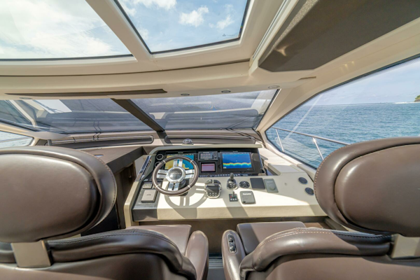 Azimut-77S 2017-Carpe Diem Genoa-Italy-2017 Azimut 77 Carpe Diem-6798392