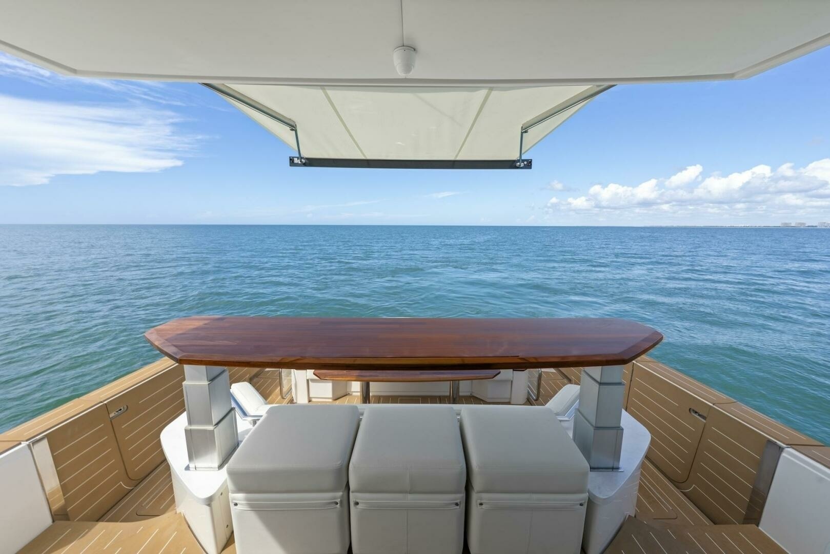 Tiara Yachts-EX 60 2023-Tranquil Moments II Marco Island-Florida-United States-6927382 | Thumbnail