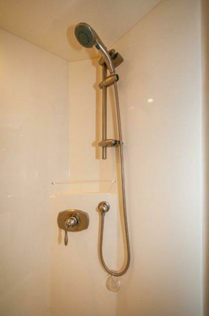 Viking-42 Convertible 2012-Gamester Orange Beach-Alabama-United States-2012 Viking 42 Convertible Master Shower-6869756 | Thumbnail