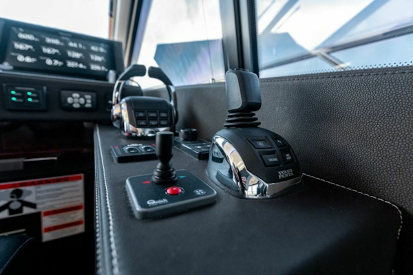 Prestige-630 Flybridge 2020-Truly Blessed Destin (Baytown Marina)-Florida-United States-2020 Prestige 630 FB  Helm 5-6274103