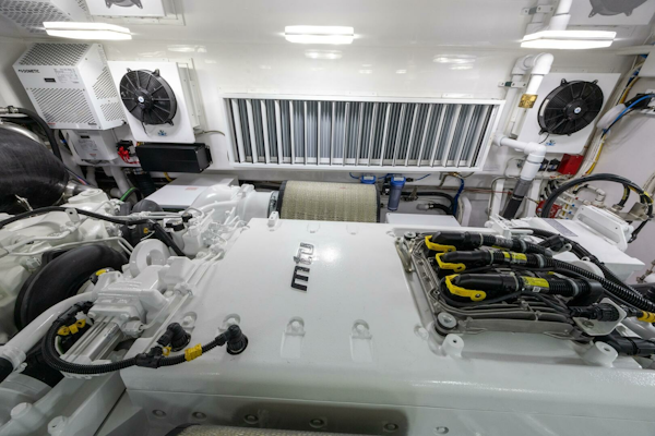 Viking-82 Convertible 2025-Boujie QUEPOS-Costa Rica-2025 82 Viking Convertible Boujie Engine Room (11)-6811620