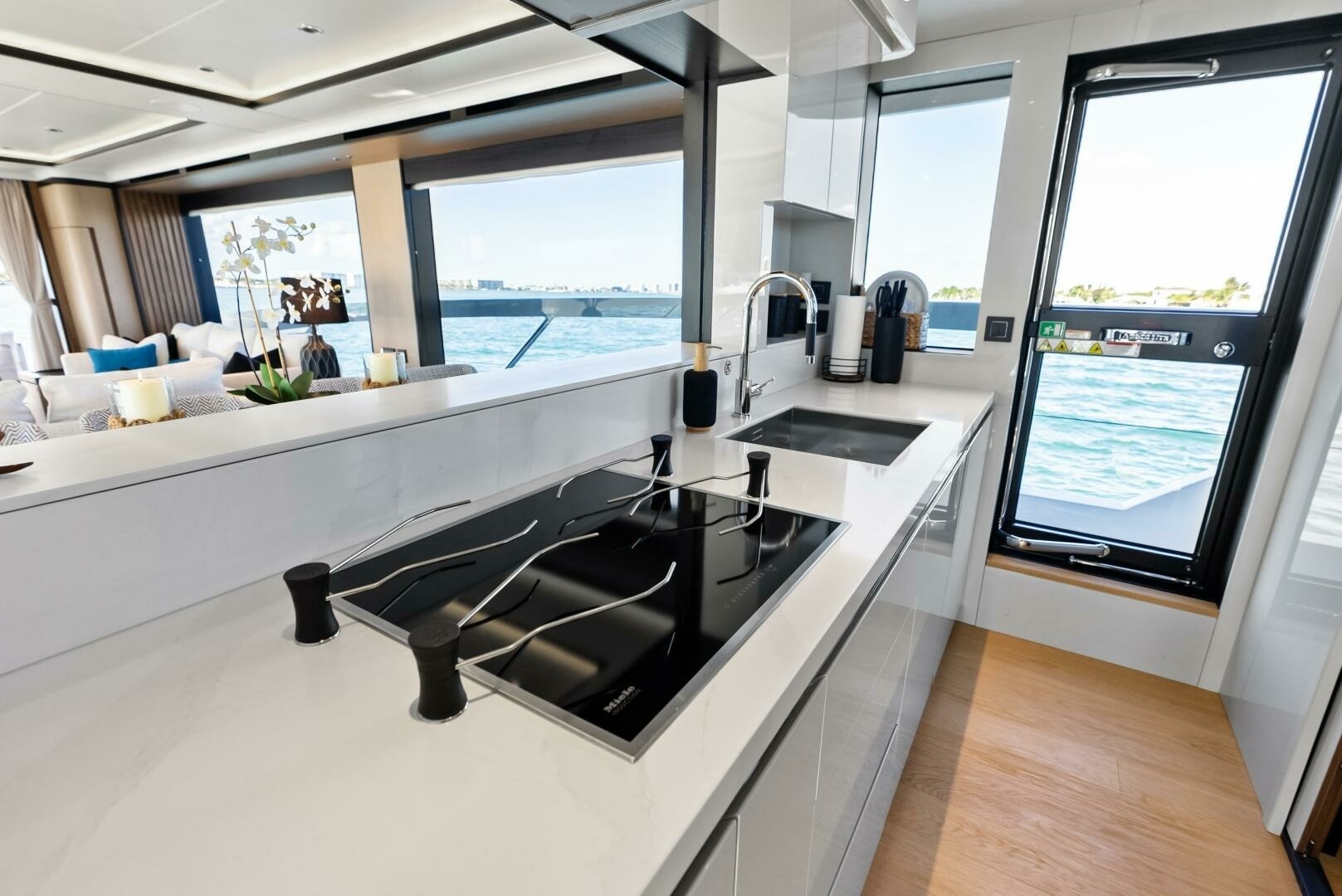 Absolute-75 Navetta 2025-Fantasy Girl Palm Beach-Florida-United States-6294867 | Thumbnail