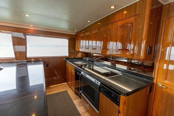 Viking-74 Enclosed Bridge 2006-KICKBACK Seattle-Washington-United States-2006 Viking 74 Convertible  KICKBACK-6169678