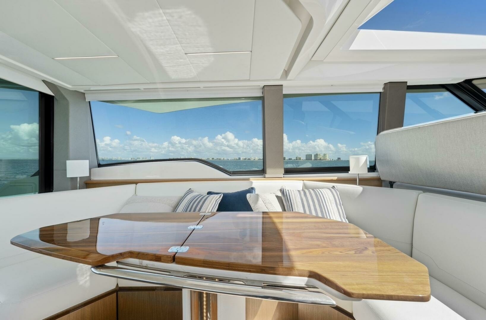 Tiara Yachts-EX 60 2023-Tranquil Moments II Marco Island-Florida-United States-6927359 | Thumbnail