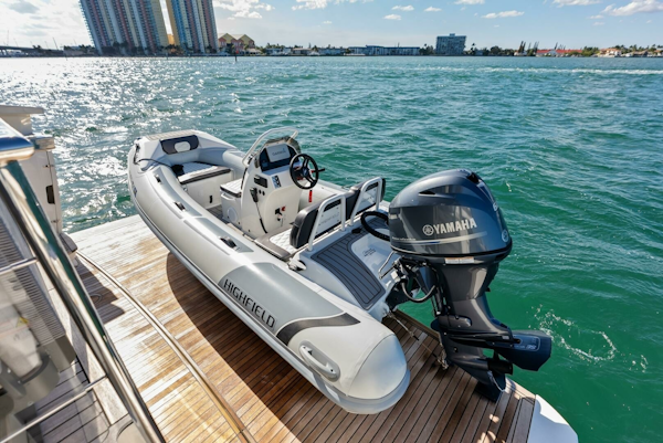 Absolute-75 Navetta 2025-Fantasy Girl Palm Beach-Florida-United States-6294936