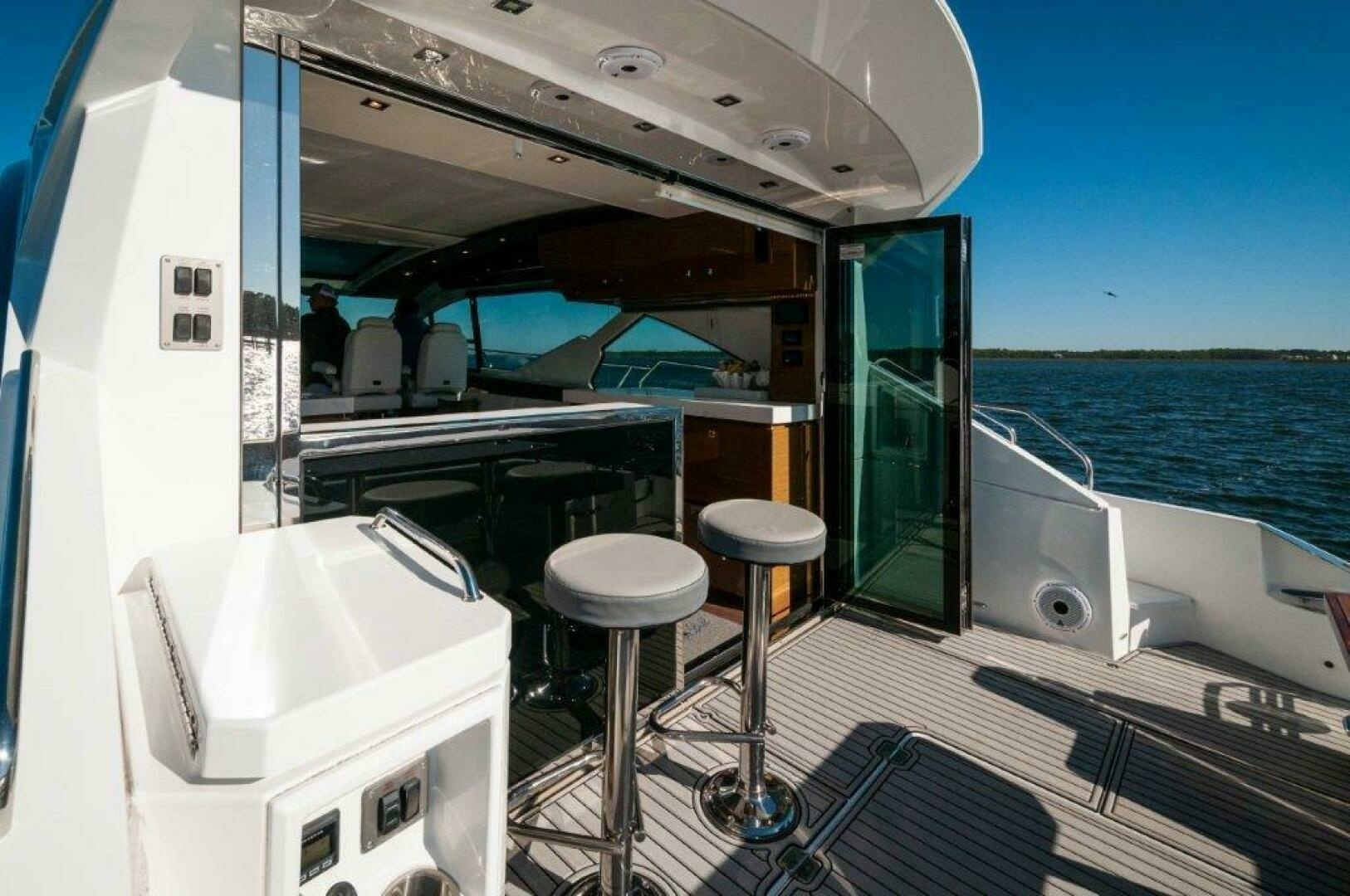 Cruisers Yachts-60 Cantius 2020-Harper Bell Destin-Florida-United States-2020 Cruisers Yachts HARPER BELL Cockpit 4-6804887 | Thumbnail
