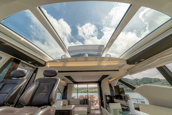 Azimut-77S 2017-Carpe Diem Genoa-Italy-2017 Azimut 77 Carpe Diem-6798395