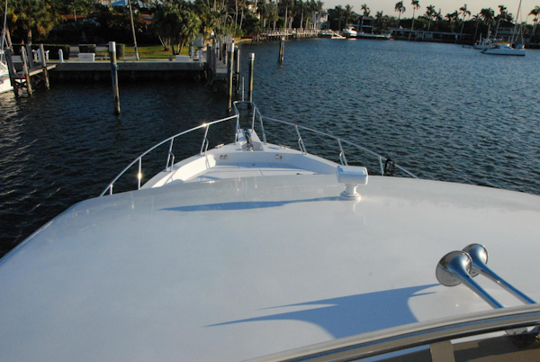 West Bay-Sonship 2003-ROOM SERVICE Fort Lauderdale-Florida-United States-Bow-474093