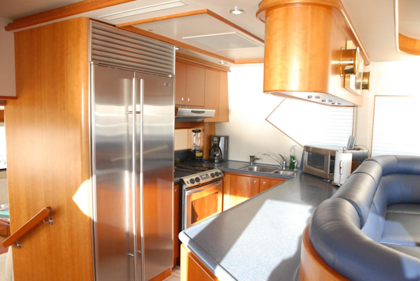 West Bay-Sonship 2003-ROOM SERVICE Fort Lauderdale-Florida-United States-Galley-474079
