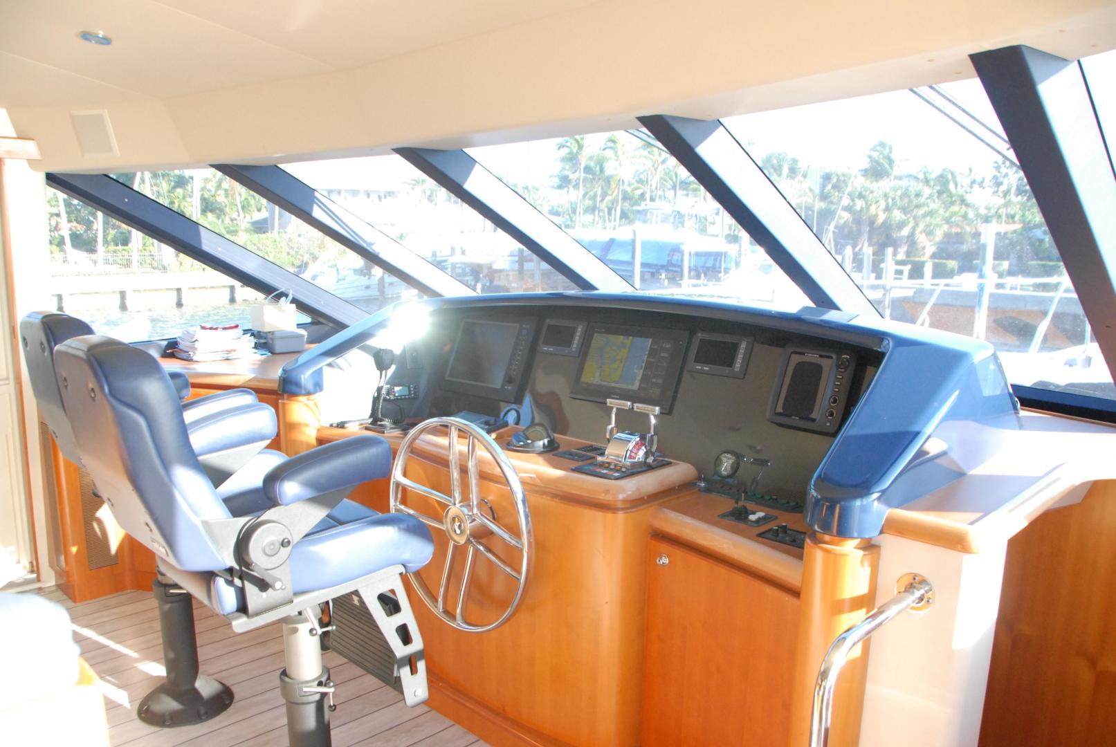 West Bay-Sonship 2003-ROOM SERVICE Fort Lauderdale-Florida-United States-Pilothouse-474077 | Thumbnail