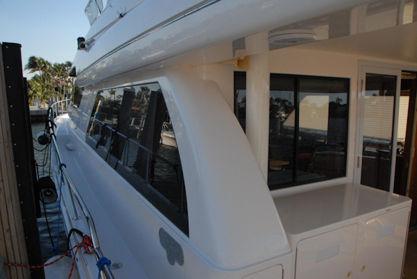 West Bay-Sonship 2003-ROOM SERVICE Fort Lauderdale-Florida-United States-Walk-Around Deck-474073