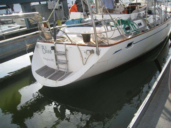 Oyster-56 1998-Bliss Seabrook-Texas-United States-HARVEY DAMAGE-917636