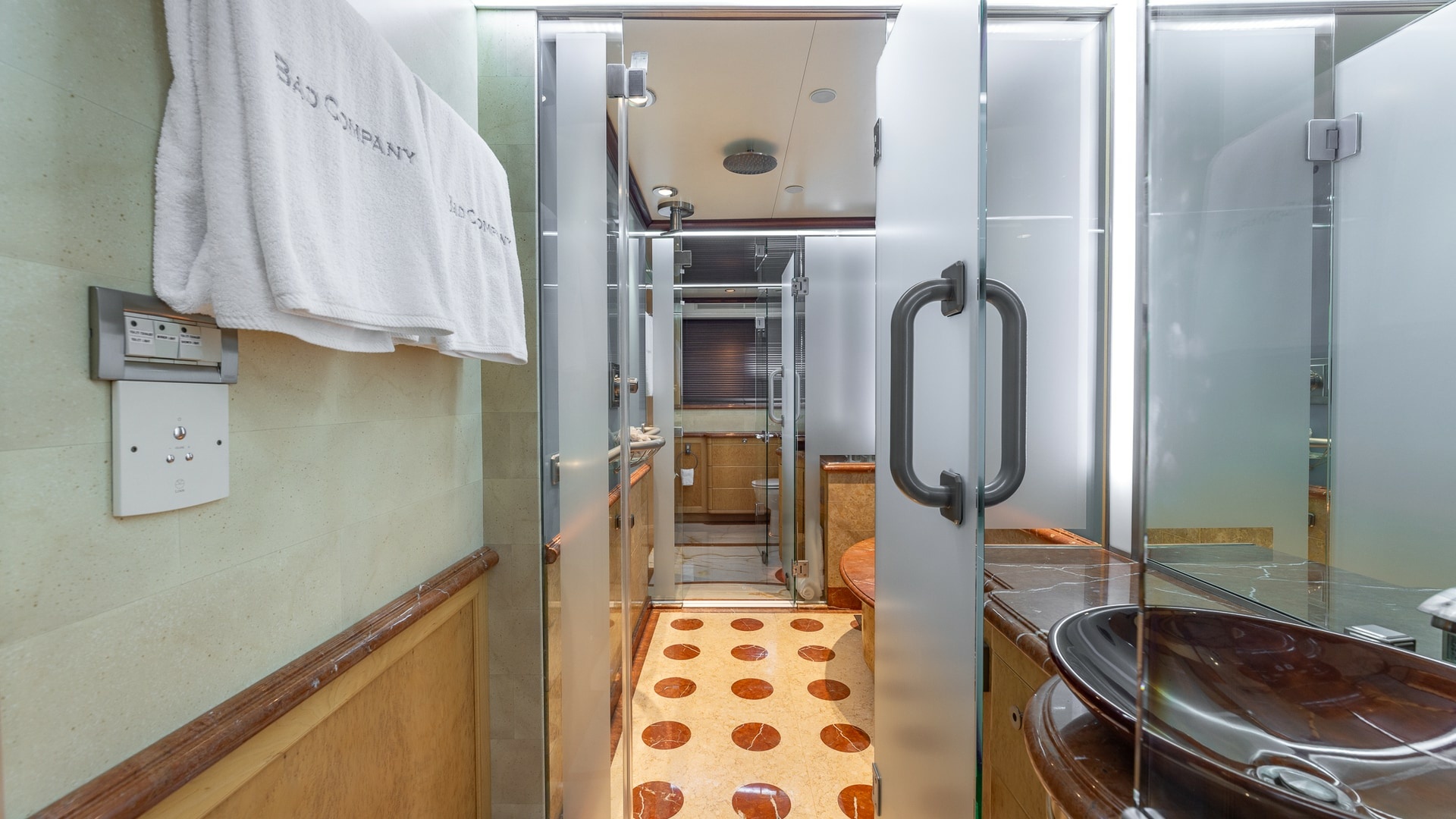 Trinity Yachts-144  1998-BAD COMPANY Fort Lauderdale-Florida-United States-1998 Trinity Yachts Sport Fisherman BAD COMPANY: Luxurious En-Suite Bathroom-6803464 | Thumbnail