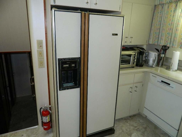 Hatteras-Motor Yacht 1989-Windfall Stuart-Florida-United States-Galley Refrigeration-910407