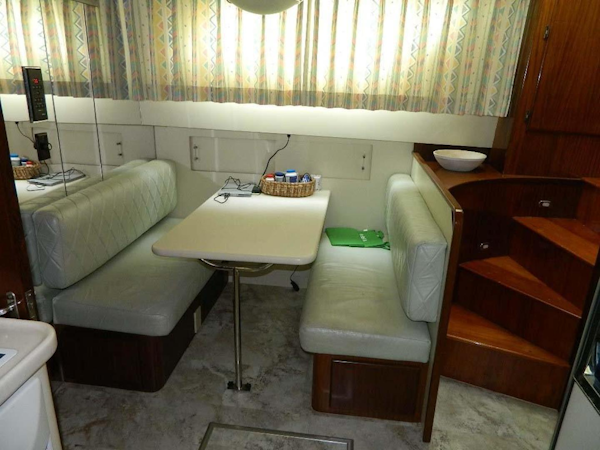 Hatteras-Motor Yacht 1989-Windfall Stuart-Florida-United States-Dinette-910412
